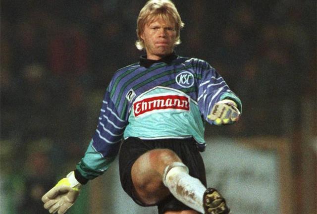 他于两年前 他于两年前